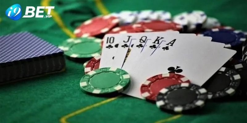 Tổng quan về trò chơi phỏm tại I9BET